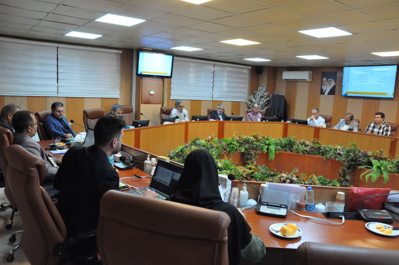 اولین جلسه بررسی گزارش تدوین برنامه پنج ساله شهر محمدشهر برگزار شد