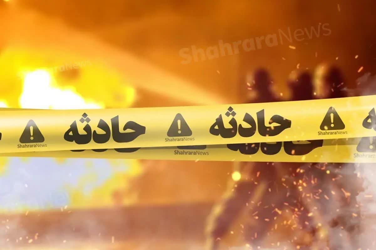 مهار آتش‌سوزی در کارگاه تولید لوازم پلاستیکی و فایبرگلاس در محمدشهر