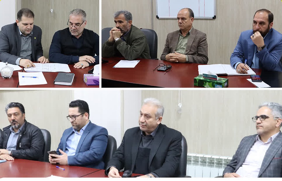  بررسی دلایل تأخیر  افتتاح پروژه‌های عمرانی در کمیسیون عمران شورای شهر محمدشهر