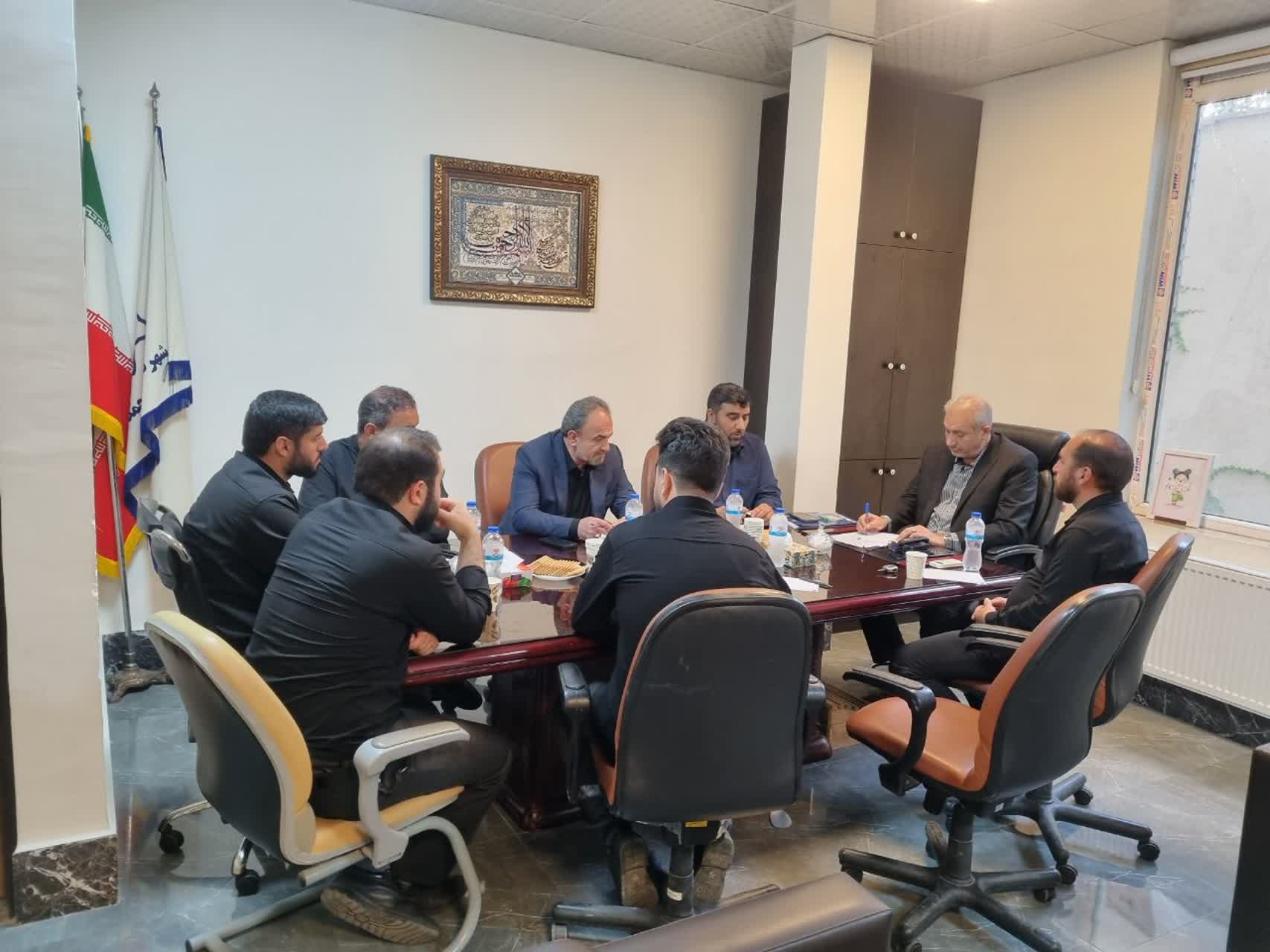 برگزاری جلسه هماهنگی و بازدید میدانی  از محل پارکینگ خودرو شرکت کنندگان در مراسم تشییع آقای شهید ایران