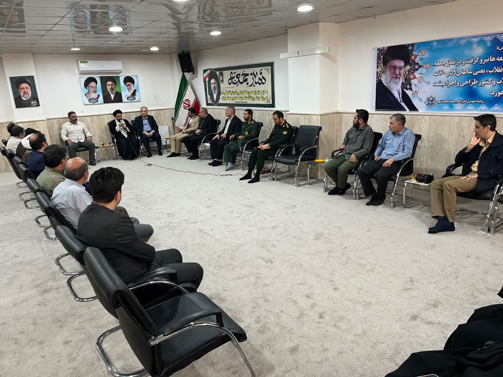 برگزاری نشست هماهنگی برنامه‌های فرهنگی محمدشهر؛ رئیس کمیسیون فرهنگی شورا دبیر قرارگاه فرهنگی شهر شد